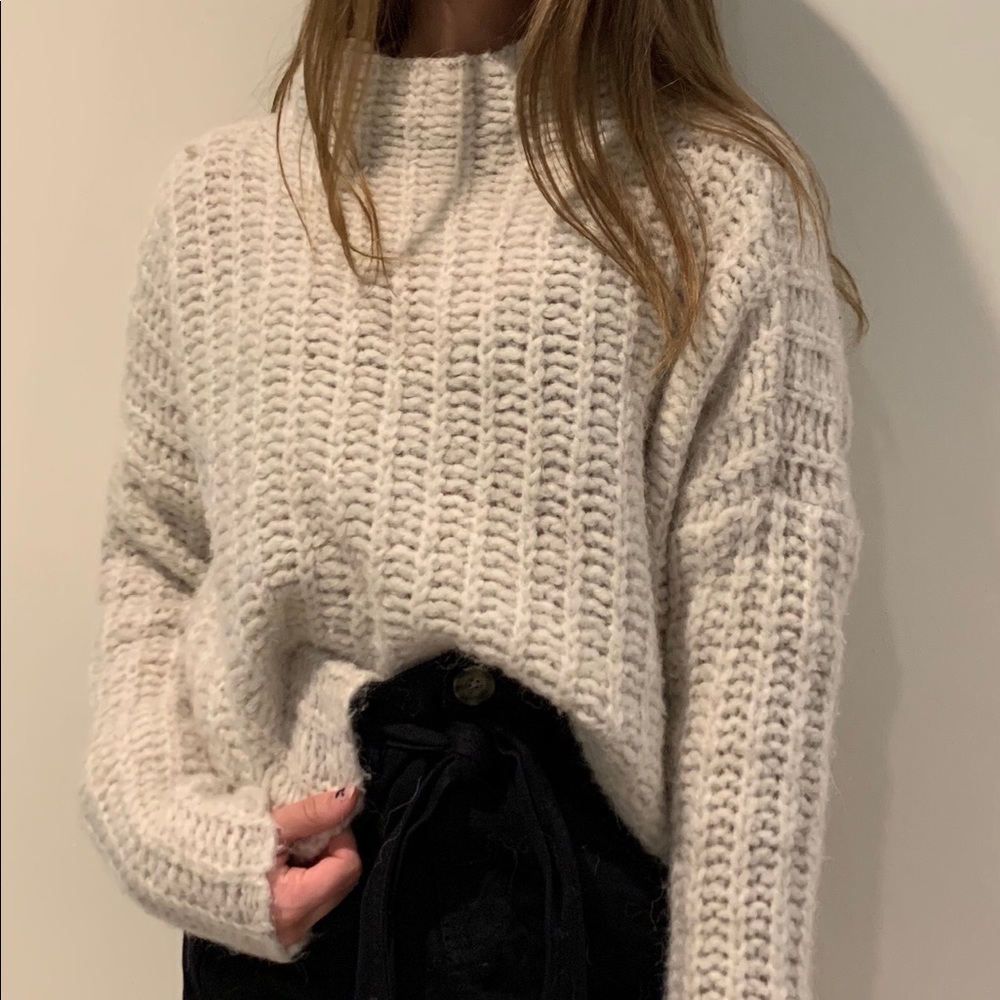 Women’s big knit sweater